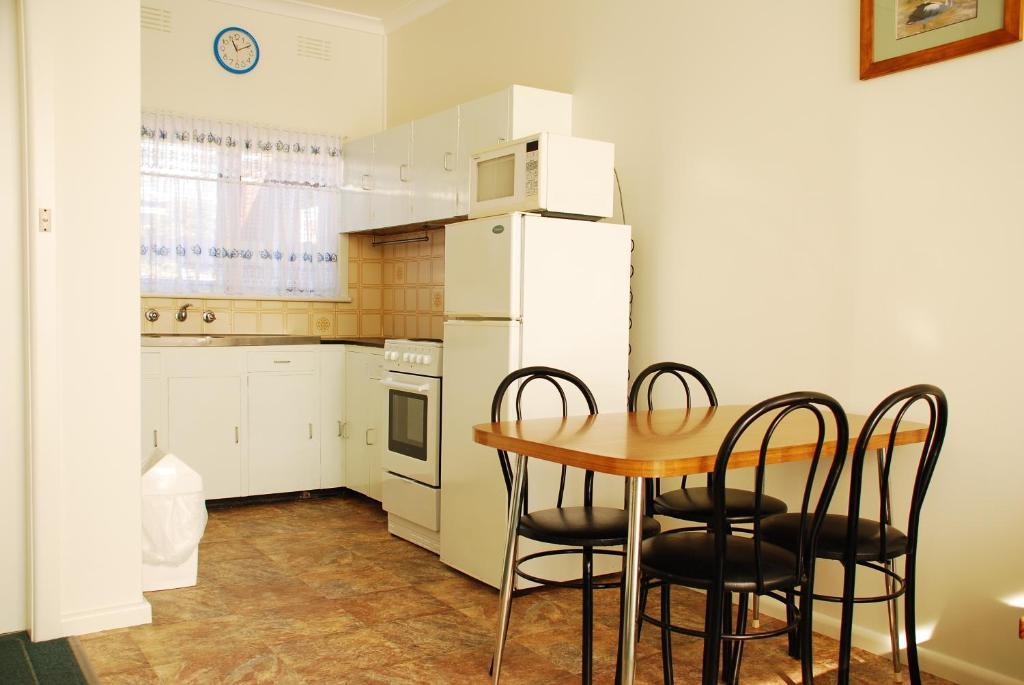 Mermaid Holiday Units Merimbula Room photo